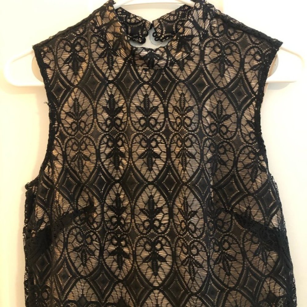 Designer black and nude high neck lace - Picture 8 of 8